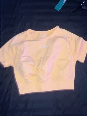 Peach Cropped Active Tee